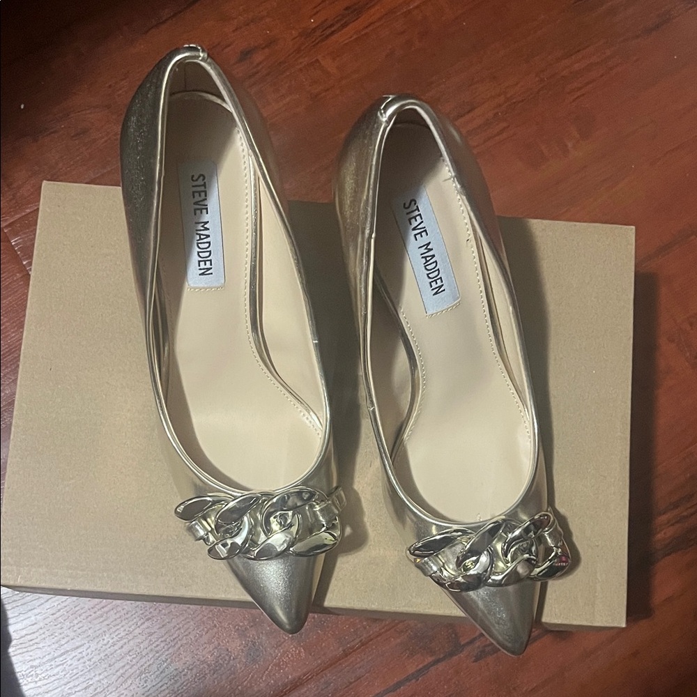 Steve Madden Gold Heels
